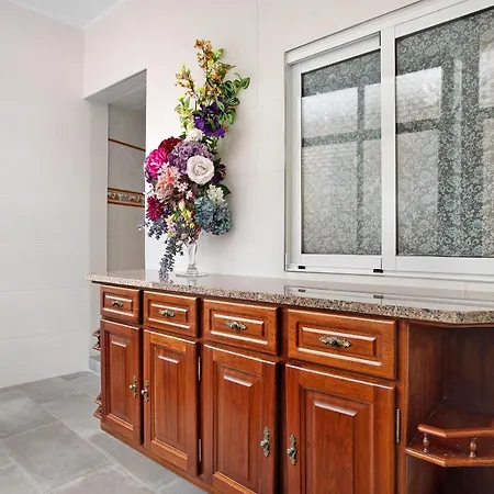Ricky House Big Waves * Ναζαρέ